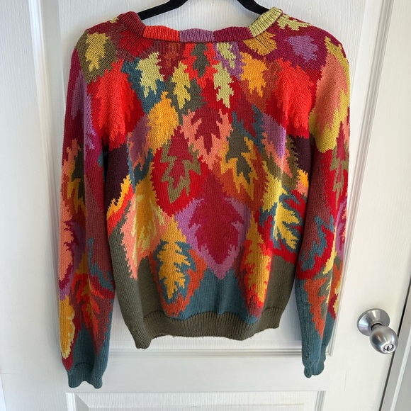 Colorful Leaf Pattern Cardigan - Picture 2 of 4